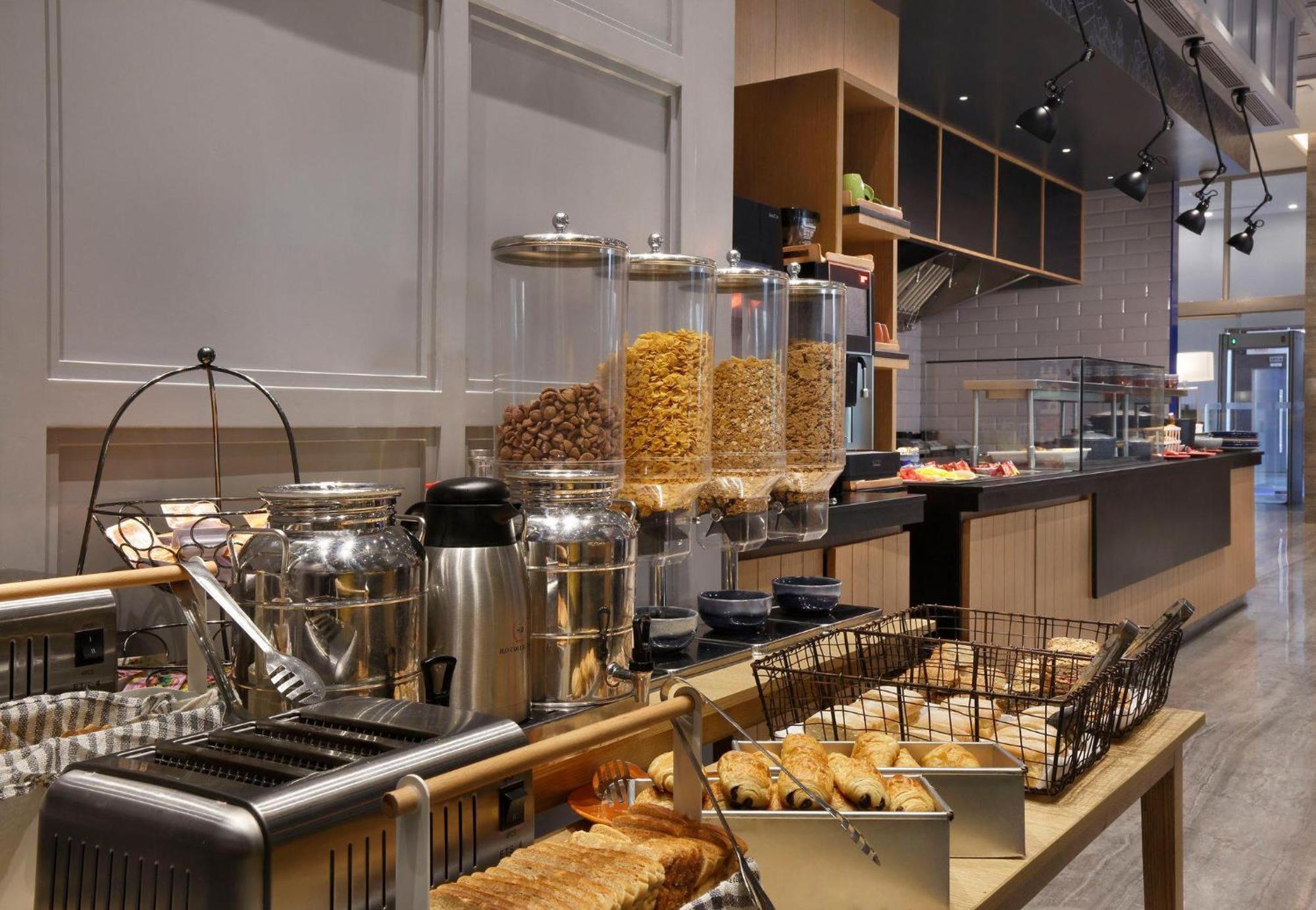 Holiday Inn Express Kolkata New Town By Ihg Exteriör bild